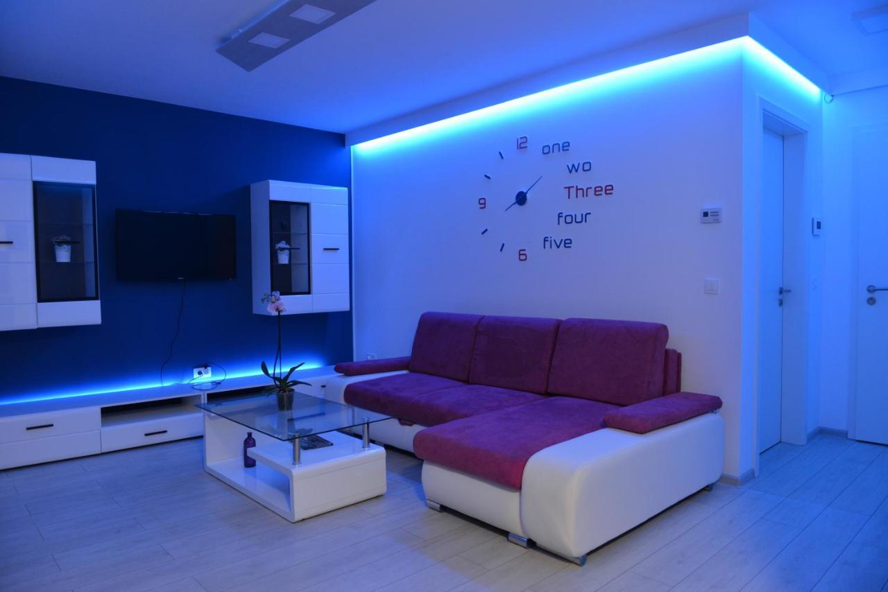 Coresi Deluxe Apartment บราชอฟ ภายนอก รูปภาพ
