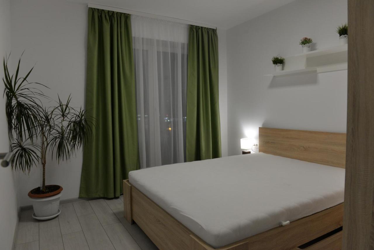 Coresi Deluxe Apartment บราชอฟ ภายนอก รูปภาพ